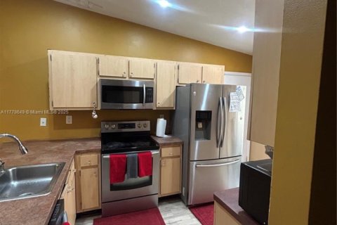 Casa en venta en Miramar, Florida, 2 dormitorios, 84.73 m2 № 1920978 - foto 3