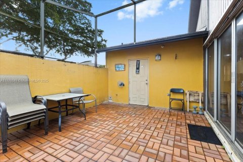 Casa en venta en Miramar, Florida, 2 dormitorios, 84.73 m2 № 1920978 - foto 9