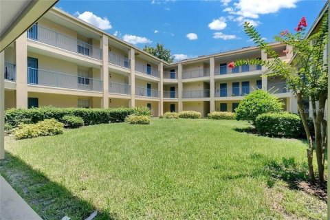 Condominio en venta en Orlando, Florida, 2 dormitorios, 105.26 m2 № 2156874 - foto 2