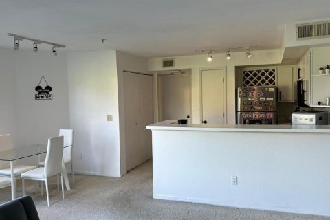 Condominio en venta en Orlando, Florida, 2 dormitorios, 105.26 m2 № 2156874 - foto 5