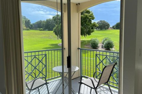 Condominio en Orlando, Florida, 2 dormitorios  № 2156874
