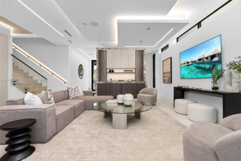 Villa ou maison à vendre à Fort Lauderdale, Floride: 4 chambres № 2412892 - photo 9