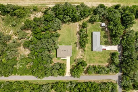 House in Dunnellon, Florida 3 bedrooms, 158.21 sq.m. № 1919774 - photo 30