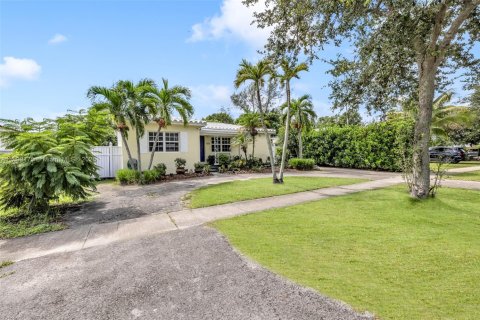 Casa en venta en North Miami Beach, Florida, 3 dormitorios, 77.11 m2 № 1951077 - foto 7