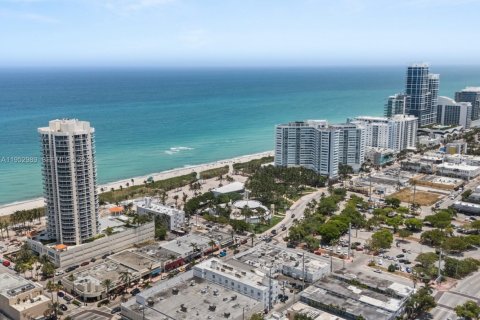 Casa en venta en Miami Beach, Florida № 2009055 - foto 9