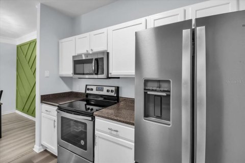 Copropriété à louer à Bradenton, Floride: 2 chambres, 105.17 m2 № 2310224 - photo 7