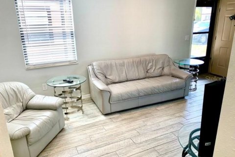 Condo in Port Charlotte, Florida, 2 bedrooms  № 2229929 - photo 4