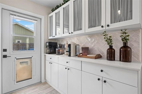 Купить виллу или дом в Оспри, Флорида 6 комнат, 108.97м2, № 2096193 - фото 18