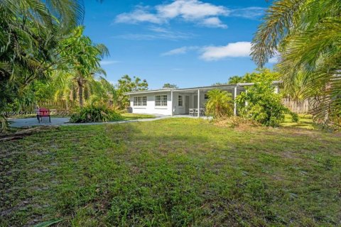 Casa en alquiler en Fort Lauderdale, Florida, 3 dormitorios, 116.31 m2 № 1856868 - foto 28