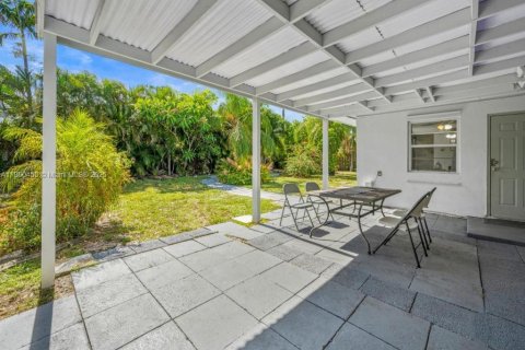 Casa en alquiler en Fort Lauderdale, Florida, 3 dormitorios, 116.31 m2 № 1856868 - foto 21