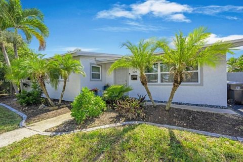 Casa en alquiler en Fort Lauderdale, Florida, 3 dormitorios, 116.31 m2 № 1856868 - foto 25