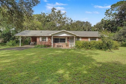 House in Wesley Chapel, Florida 3 bedrooms, 141.4 sq.m. № 2359387