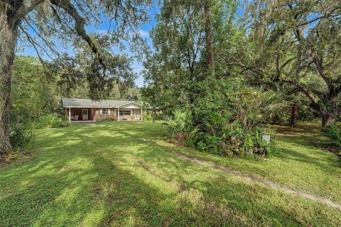 Villa ou maison à vendre à Wesley Chapel, Floride: 3 chambres, 141.4 m2 № 2359387 - photo 2