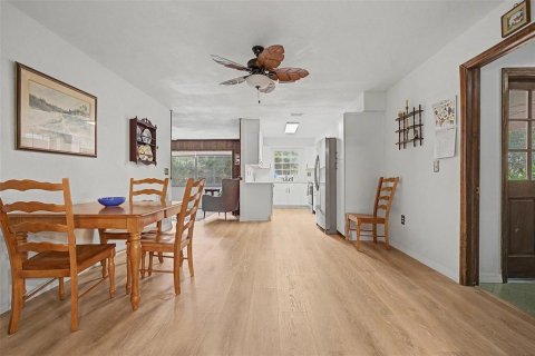 Villa ou maison à vendre à Wesley Chapel, Floride: 3 chambres, 141.4 m2 № 2359387 - photo 8