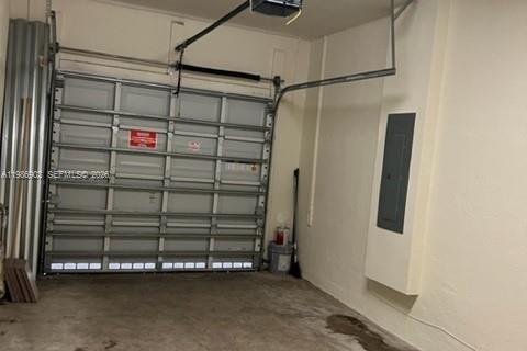 Снять в аренду виллу или дом в Хомстед, Флорида 3 спальни, 151.62м2, № 2044991 - фото 7