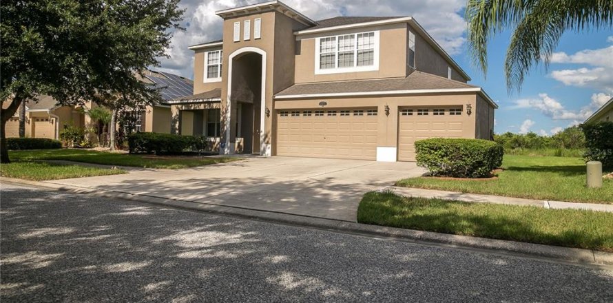 Casa en Tampa, Florida 5 dormitorios, 338.35 m2 № 1885556