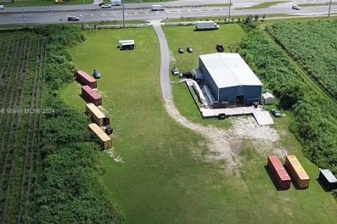 Купить коммерческую недвижимость в Майами, Флорида № 1859581 - фото 22