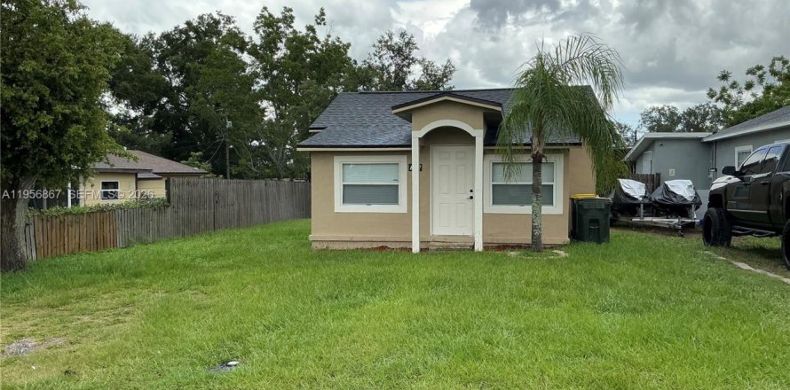 Casa en Clermont, Florida 2 dormitorios № 2010762