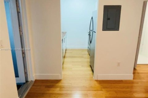 Appartement à louer à Miami Beach, Floride: 1 chambre, 83.61 m2 № 1995042 - photo 9