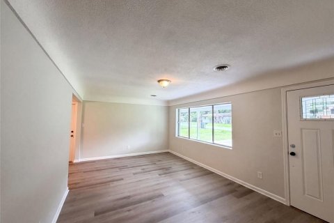 Villa ou maison à vendre à Ocala, Floride: 3 chambres, 105.17 m2 № 2148358 - photo 10