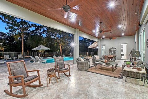 House in Bradenton, Florida 3 bedrooms, 369.84 sq.m. № 1780435 - photo 13