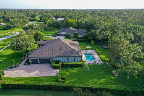 Casa en venta en Bradenton, Florida, 3 dormitorios, 369.84 m2 № 1780435 - foto 8