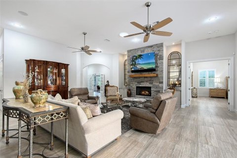Casa en venta en Bradenton, Florida, 3 dormitorios, 369.84 m2 № 1780435 - foto 28