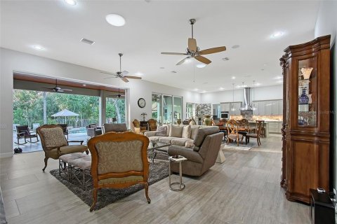 Casa en venta en Bradenton, Florida, 3 dormitorios, 369.84 m2 № 1780435 - foto 29