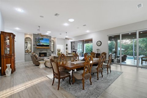 Casa en venta en Bradenton, Florida, 3 dormitorios, 369.84 m2 № 1780435 - foto 23