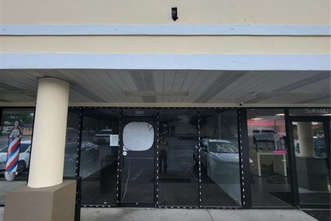 Commercial property in Belleview, Florida № 2114498