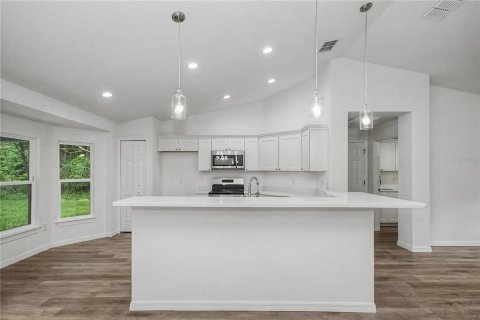 Casa en venta en Summerfield, Florida, 3 dormitorios, 156.17 m2 № 2099776 - foto 2
