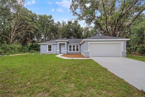 Casa en Summerfield, Florida 3 dormitorios, 156.17 m2 № 2099776