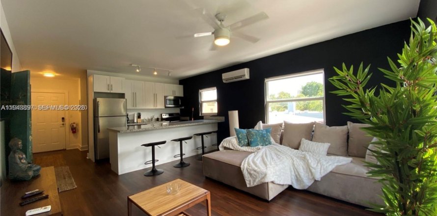 Appartement à Miami, Floride 1 chambre, 63.17 m2 № 2000627