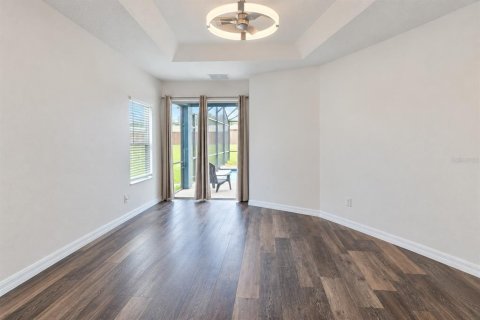 Villa ou maison à louer à Davenport, Floride: 5 chambres, 241.55 m2 № 2386077 - photo 4