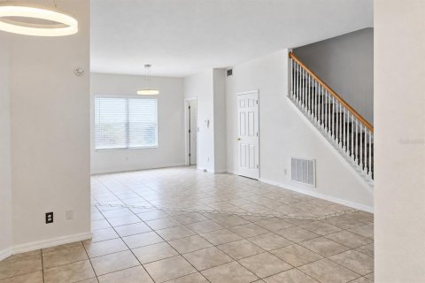 Villa ou maison à louer à Davenport, Floride: 5 chambres, 241.55 m2 № 2386077 - photo 7