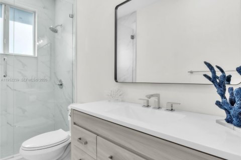 Casa en venta en Miami, Florida, 3 dormitorios, 145.86 m2 № 2007683 - foto 9