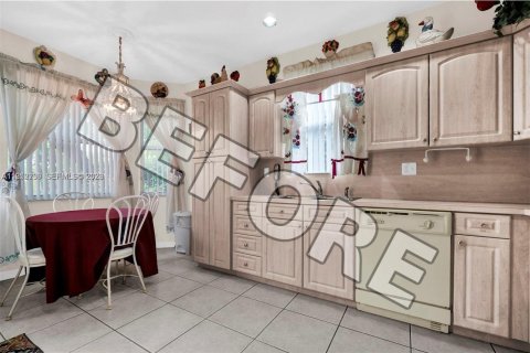 Casa en venta en Miami, Florida, 3 dormitorios, 145.86 m2 № 2007683 - foto 24