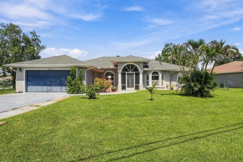 Villa ou maison à Port St. Lucie, Floride 4 chambres, 223.99 m2 № 2399723