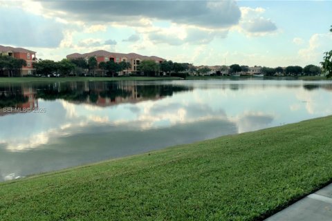 Condominio en alquiler en Miramar, Florida, 1 dormitorio, 67.17 m2 № 2007989 - foto 24