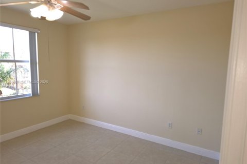 Condominio en alquiler en Miramar, Florida, 1 dormitorio, 67.17 m2 № 2007989 - foto 10