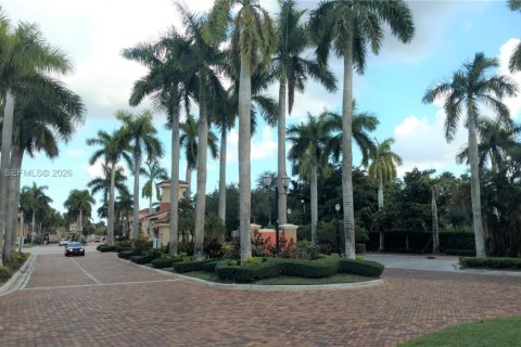 Condominio en alquiler en Miramar, Florida, 1 dormitorio, 67.17 m2 № 2007989 - foto 27