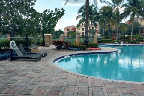 Condominio en alquiler en Miramar, Florida, 1 dormitorio, 67.17 m2 № 2007989 - foto 22