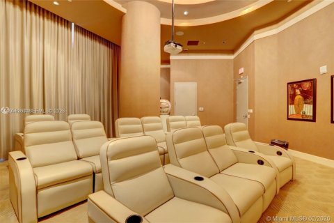 Copropriété à vendre à Hollywood, Floride: 3 chambres, 196.49 m2 № 1993414 - photo 16