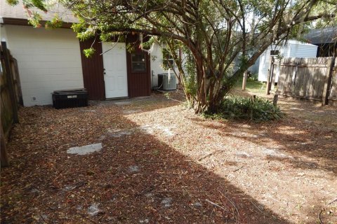 Villa ou maison à vendre à Kissimmee, Floride: 2 chambres, 99.78 m2 № 2221561 - photo 25