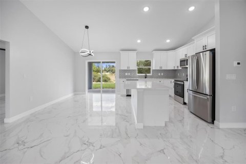 Villa ou maison à vendre à Dunnellon, Floride: 3 chambres, 129.97 m2 № 2303291 - photo 6