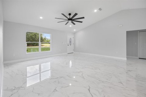 Villa ou maison à vendre à Dunnellon, Floride: 3 chambres, 129.97 m2 № 2303291 - photo 3