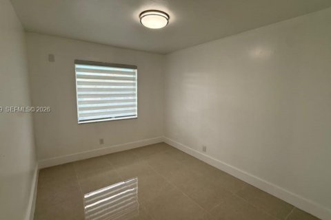 Copropriété à vendre à Miami, Floride: 3 chambres, 103.96 m2 № 2417471 - photo 22