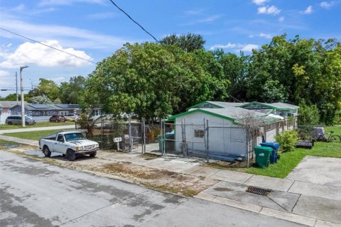 Casa en venta en Miami, Florida, 4 dormitorios, 88.54 m2 № 1893423 - foto 5