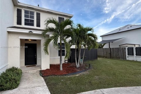 Casa en venta en Homestead, Florida, 4 dormitorios, 212.93 m2 № 2378531 - foto 19