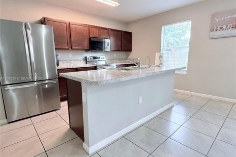 Casa en venta en Homestead, Florida, 4 dormitorios, 212.93 m2 № 2378531 - foto 28